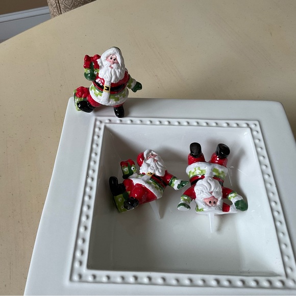 Christmas Santa With Gifts Platter Decoration- Reclining 🎁 - Picture 6 of 6